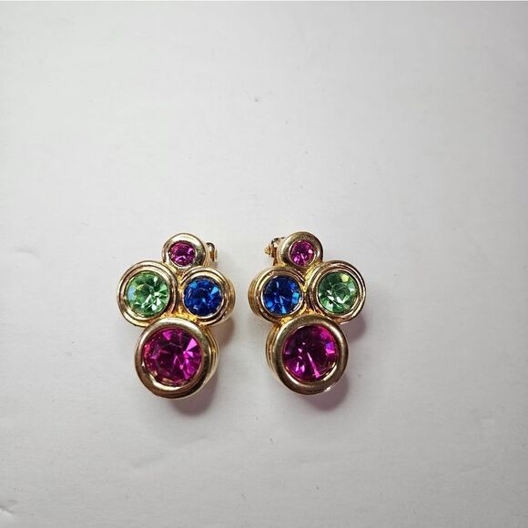 Vintage '80s Bezel Set Jewel Tone Multicolor Gold Tone Clip On Earrings - Picture 2 of 8